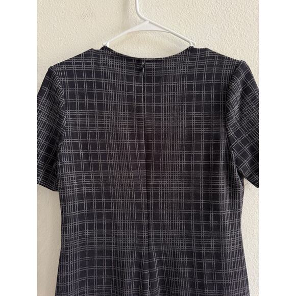 Theory Rijik Configure Black & White Plaid Crewneck Stretch Sheath Dress size 6 - Picture 6 of 12